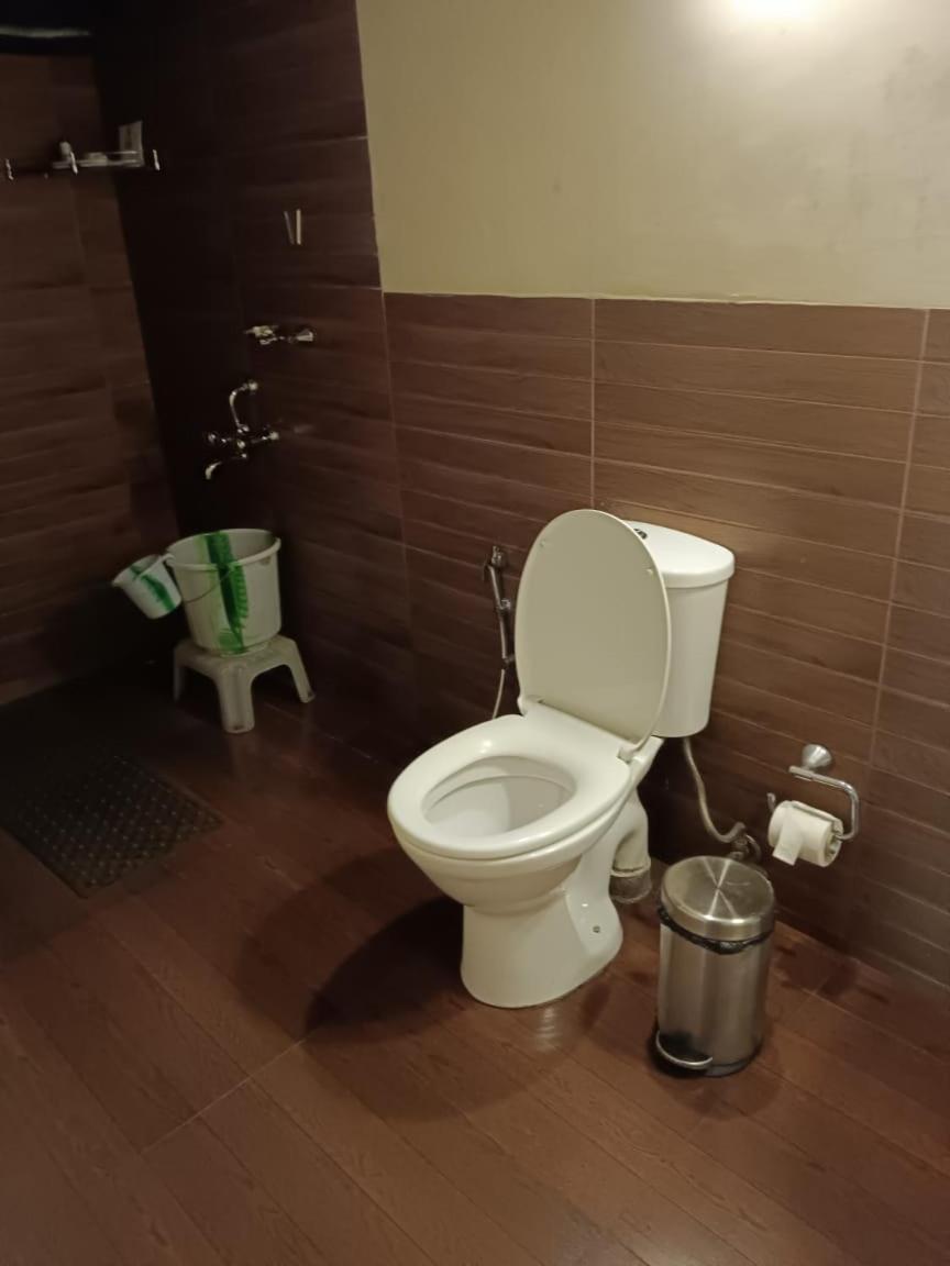 Monica Garden Bungalow Vālpārai Dış mekan fotoğraf